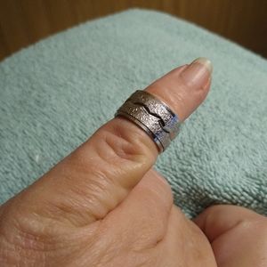 Vintage Karatclad Uncas Unisex Ring